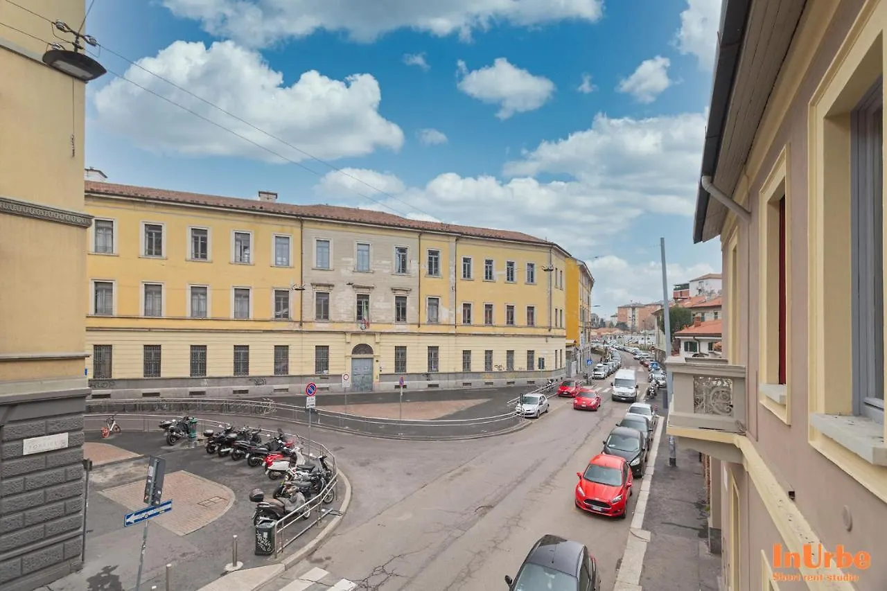 Apartment Inurbe - Navigli Studio Milan